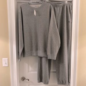 NWT Old Navy 2 -PC Set Size L Sweatshirt & Sweatpants